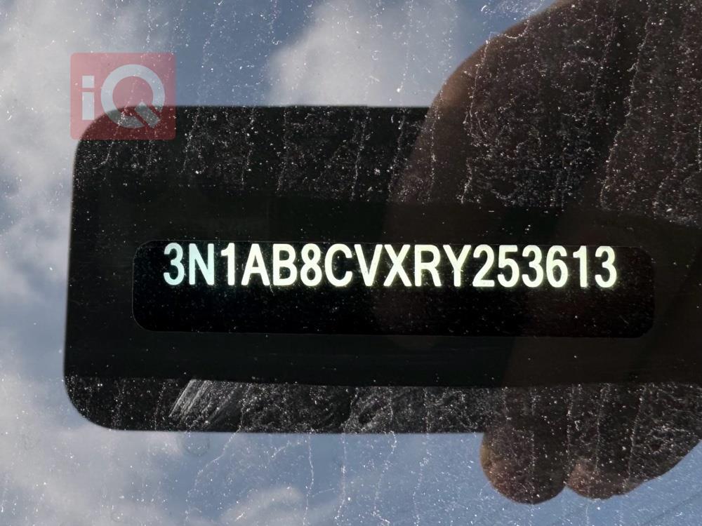 نيسان سنترا